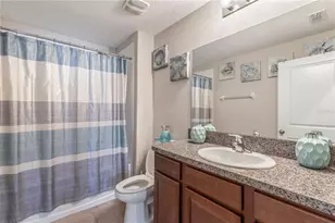 2987 Moulden Hollow Dr, Zephyrhills, FL 33540 - Photo 21