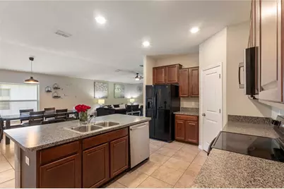 2987 Moulden Hollow Drive, Zephyrhills, FL 33540 - Photo 13