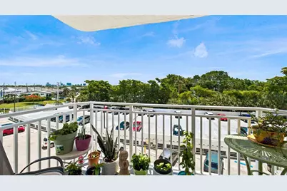 2150 Sans Souci Boulevard #C402, North Miami, FL 33181 - Photo 15