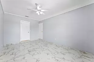 3230 51st St N, Saint Petersburg, FL 33710 - Photo 11