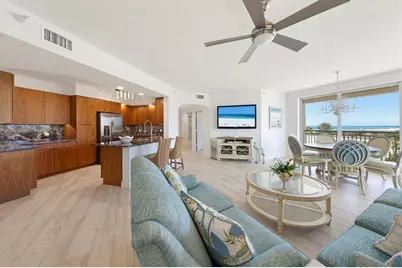 1170 Gulf Boulevard #404, Clearwater Beach, FL 33767 - Photo 9