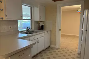 8382 121st Ave, Largo, FL 33773 - Photo 9