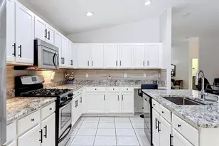 6630 Cambridge Park Dr, Apollo Beach, FL 33572 - Photo 13