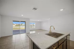 2812 Gumbo Limbo Dr, Wimauma, FL 33598 - Photo 9