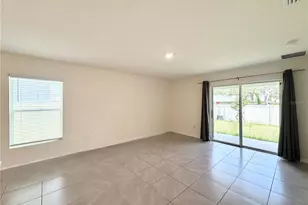 31031 Silver Stage Dr, Brooksville, FL 34602 - Photo 7