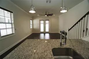 4250 W Carmen St, Tampa, FL 33609 - Photo 13