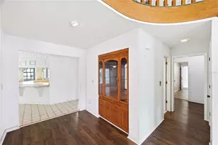 1136 3rd Ave S, Tierra Verde, FL 33715 - Photo 13