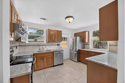 1005 E Flora Street, Tampa, FL 33604 - Photo 15