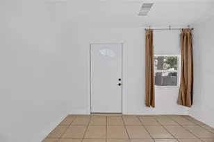 1005 E Flora St, Tampa, FL 33604 - Photo 7