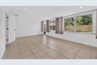 1005 E Flora Street, Tampa, FL 33604 - Photo 35