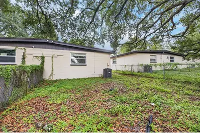 8723 & 8724 N 48th Street, Tampa, FL 33617 - Photo 27