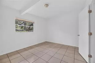 8723 & 8724 N 48th St, Tampa, FL 33617 - Photo 17
