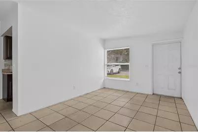8723 & 8724 N 48th Street, Tampa, FL 33617 - Photo 9