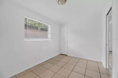 8723 & 8724 N 48th Street, Tampa, FL 33617 - Photo 23
