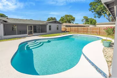 4608 Southbreeze Drive, Tampa, FL 33624 - Photo 3
