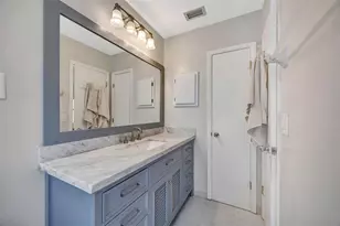 4608 Southbreeze Dr, Tampa, FL 33624 - Photo 19
