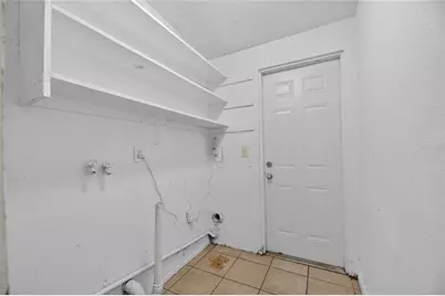 8726 & 8728 N 48th Street, Tampa, FL 33617 - Photo 25