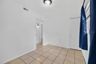 8726 & 8728 N 48th St, Tampa, FL 33617 - Photo 21