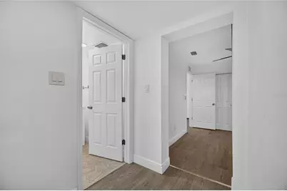 10004 N 25th Street, Tampa, FL 33612 - Photo 29