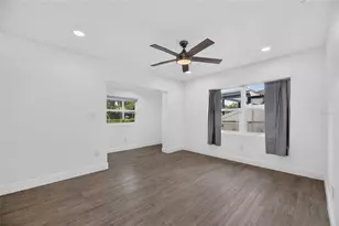 10004 N 25th St, Tampa, FL 33612 - Photo 17