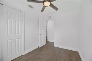 10004 N 25th St, Tampa, FL 33612 - Photo 21
