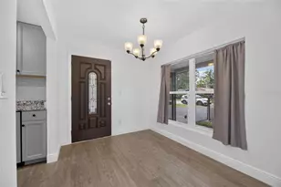 10004 N 25th St, Tampa, FL 33612 - Photo 9