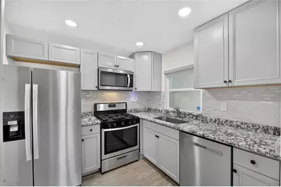 10004 N 25th Street, Tampa, FL 33612 - Photo 15