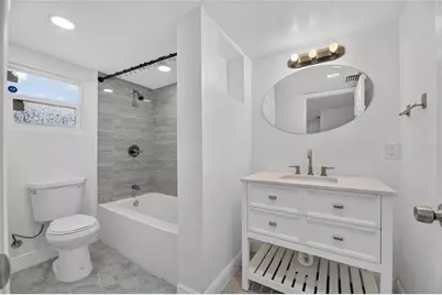 10004 N 25th Street, Tampa, FL 33612 - Photo 3