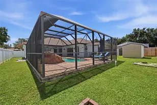 2210 Towering Oaks Cir, Seffner, FL 33584 - Photo 47