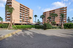 7432 Sunshine Skyway Ln S, Saint Petersburg, FL 33711 - Photo 9