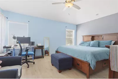 7902 Carriage Pointe Dr, Gibsonton, FL 33534 - Photo 13