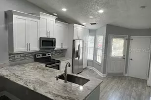 3198 Claremont Pl, Palm Harbor, FL 34683 - Photo 9