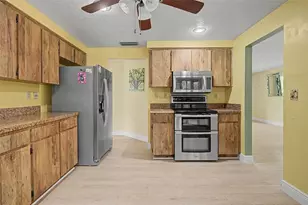 1100 Persimmon Dr, Palm Harbor, FL 34683 - Photo 13
