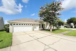 14606 Coral Berry Dr, Tampa, FL 33626 - Photo 3