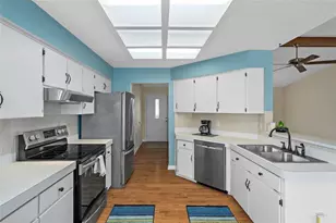 3054 Gloria Ave, Spring Hill, FL 34609 - Photo 15