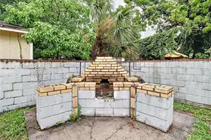 2211 Durham St, Tampa, FL 33605 - Photo 29
