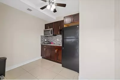 6909 N Lois Avenue, Tampa, FL 33614 - Photo 47