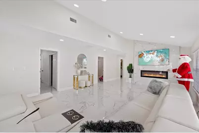 6909 N Lois Avenue, Tampa, FL 33614 - Photo 11