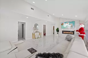 6909 N Lois Ave, Tampa, FL 33614 - Photo 11