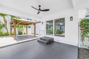 348 11th Ave NE, Saint Petersburg, FL 33701 - Photo 19