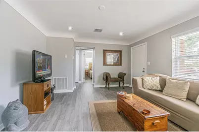 3030 14th Street N, Saint Petersburg, FL 33704 - Photo 5