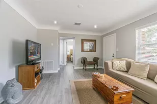 3030 14th St N, Saint Petersburg, FL 33704 - Photo 5