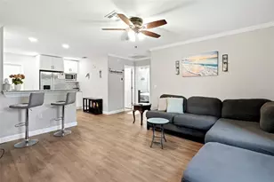 2310 29th St N, Saint Petersburg, FL 33713 - Photo 7