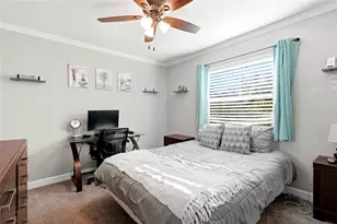 2310 29th St N, Saint Petersburg, FL 33713 - Photo 13