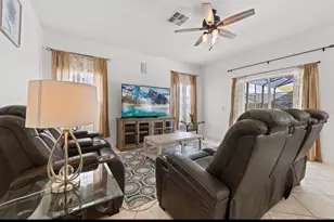 4817 Cumbrian Lakes Dr, Kissimmee, FL 34746 - Photo 9