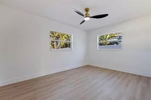 165 Pinewood Ave, Clearwater, FL 33765 - Photo 27