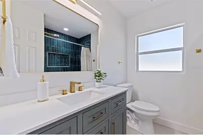 165 Pinewood Avenue, Clearwater, FL 33765 - Photo 21