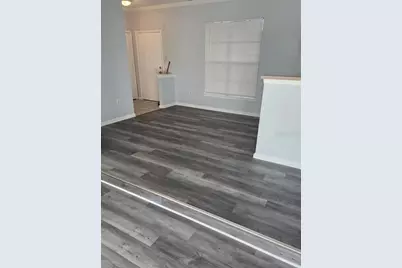 9401 Crescent Loop Circle #203, Tampa, FL 33619 - Photo 5
