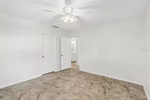 6219 2nd Ave S, Saint Petersburg, FL 33707 - Photo 21