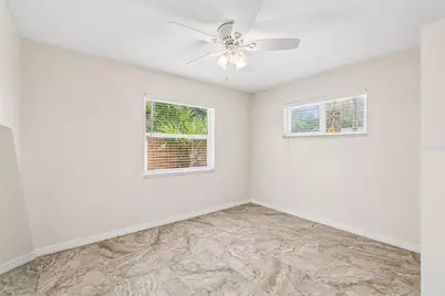 6219 2nd Avenue S, Saint Petersburg, FL 33707 - Photo 15